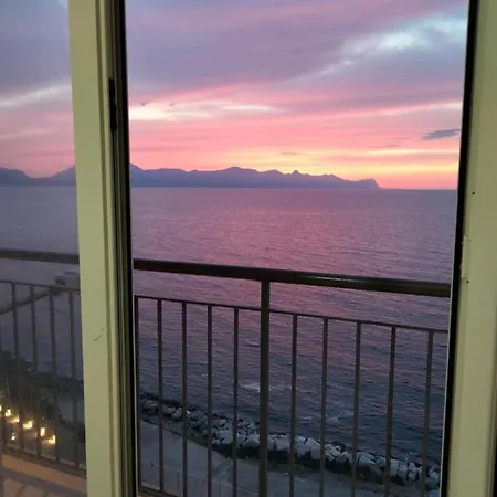 Finestra Sul Mare Di Alessandro Апартаменты