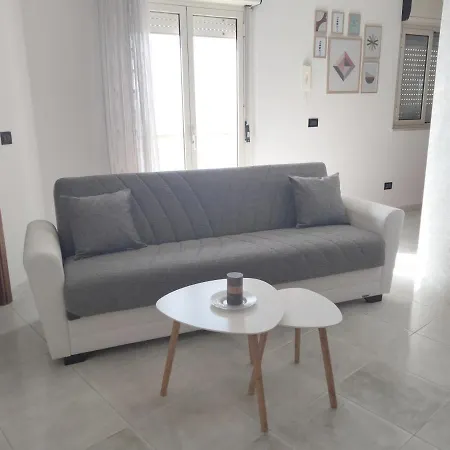 Finestra Sul Mare Di Alessandro Appartement