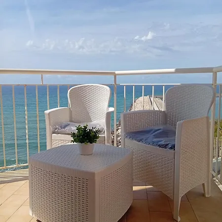 Finestra Sul Mare Di Alessandro Балестрате