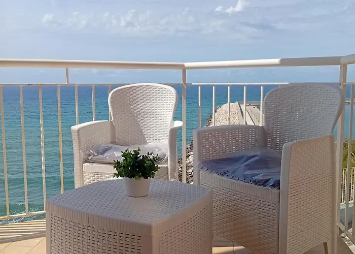 Finestra Sul Mare Di Alessandro Balestrate